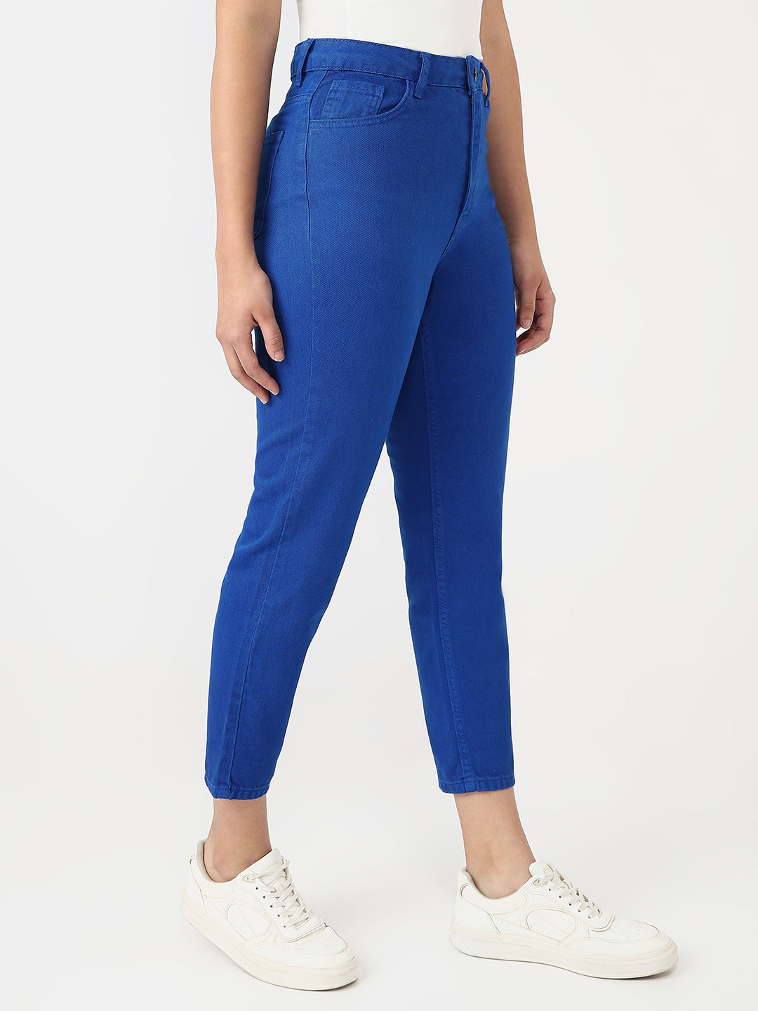 Breathable cotton with a slight stretch Jeans