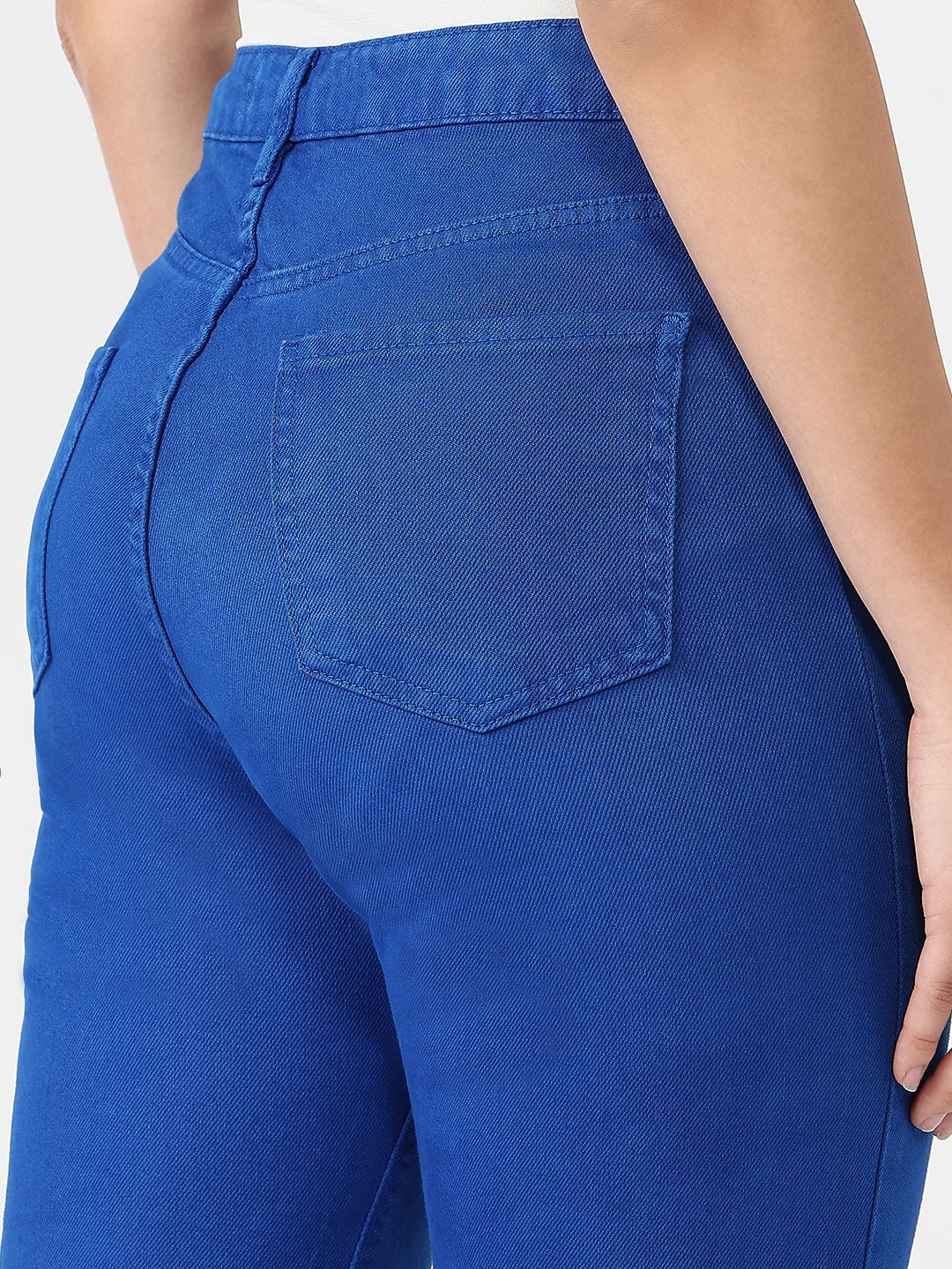 Breathable cotton with a slight stretch Jeans