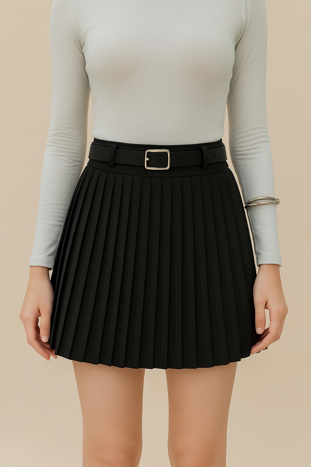 Black Pleated Polyester-Viscose Skirt with Belt