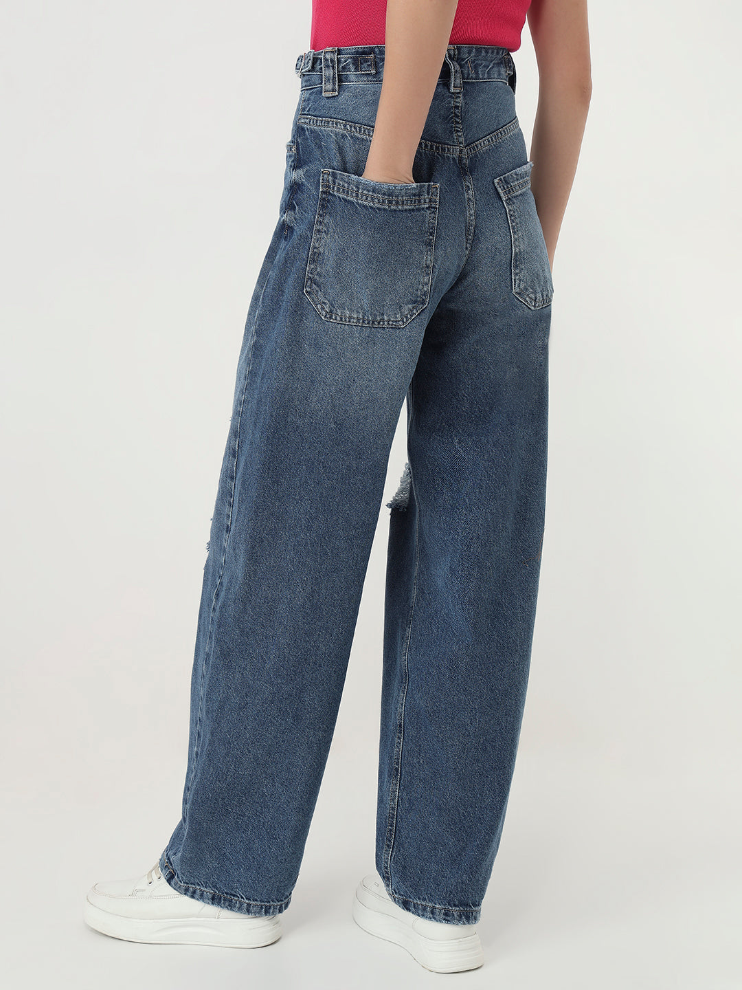 Classic ripped denim