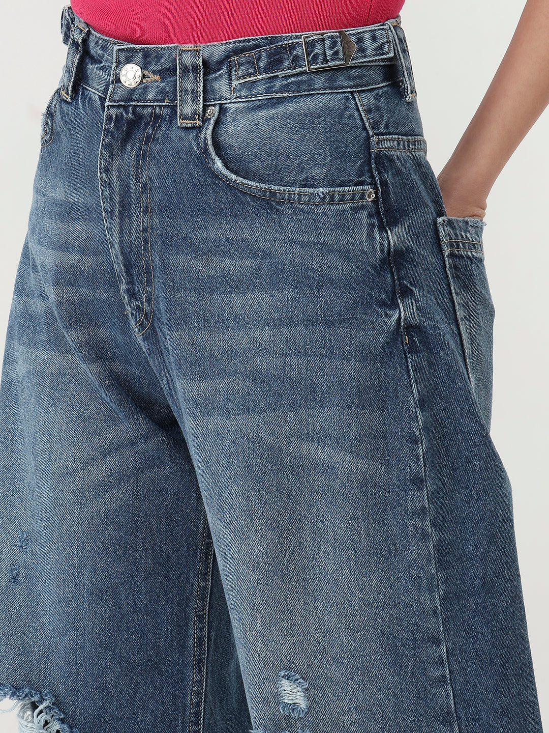 Classic ripped denim