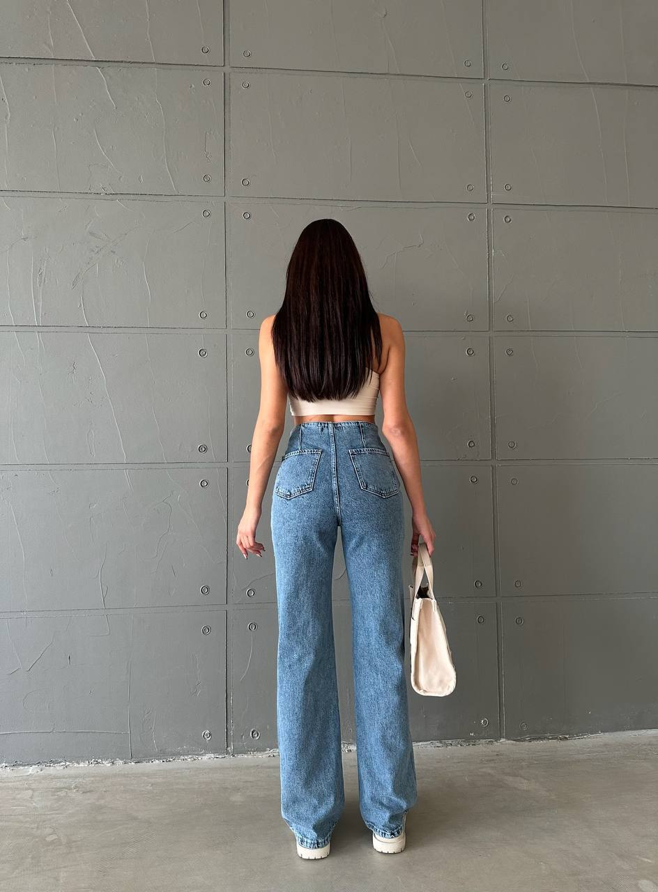 High-Waisted Wide-Leg Denim Jeans with Button Fly